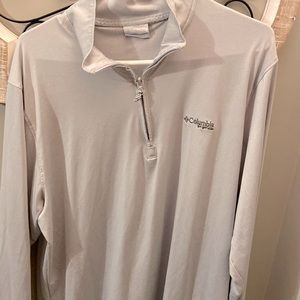 Grey Columbia pfg 1/4 zip pullover. Men’s medium. Sun protection